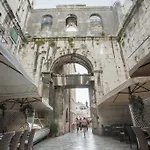 Apartman Fortezza