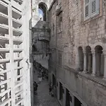 Fortezza Lejlighed